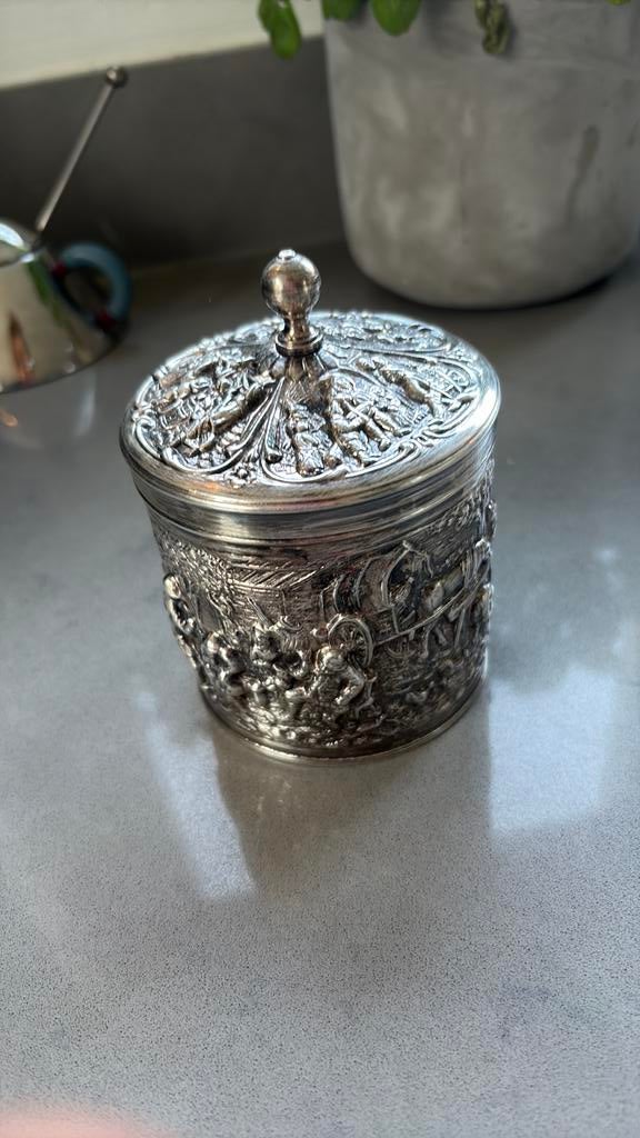 Zilveren sigarettenblik Douwe egberts, Ophalen of Verzenden