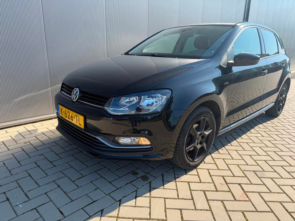 Volkswagen Polo 1.2 TSI Highline, Stof, Euro 6, 4 cilinders, Zwart