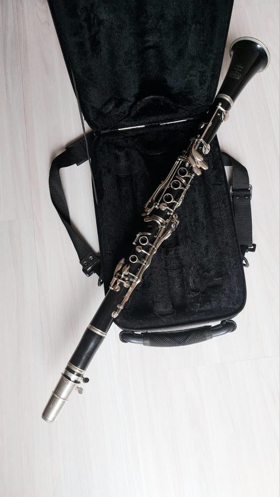 Klarinet met koffer, Muziek en Instrumenten, Blaasinstrumenten | Klarinetten, Ophalen, Hout, Met koffer