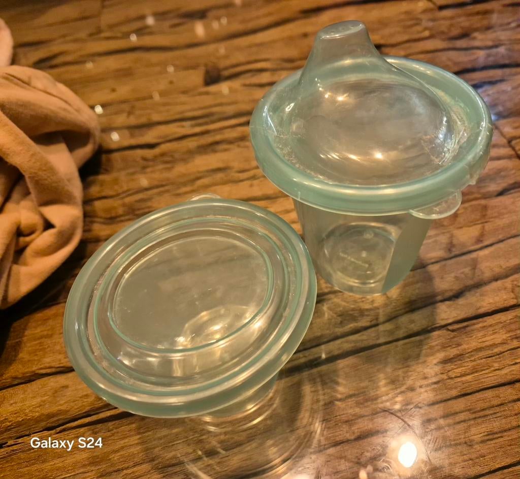 Baby drinkbeker met tuit en bewaardeksel, Ophalen of Verzenden, Nieuw, Overige typen