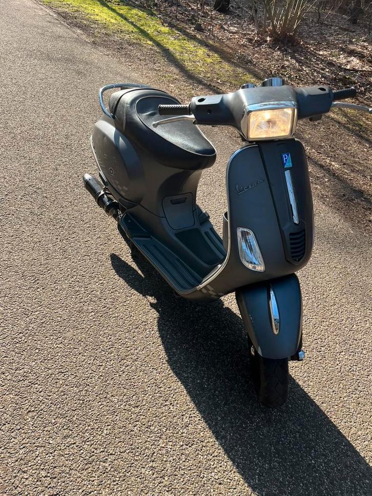 Vespa s 80cc, Fietsen en Brommers, Scooters | Vespa, Gebruikt, Vespa S, Maximaal 25 km/u, Benzine, Ophalen of Verzenden