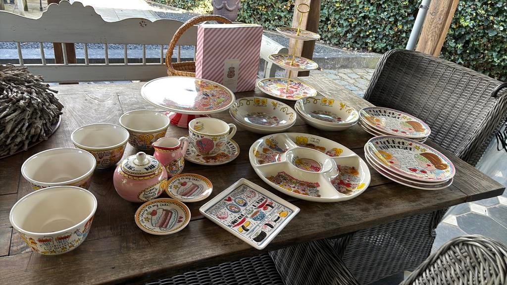 Blond collectie 24 delig, Ophalen, Blond Amsterdam, Zo goed als nieuw, Bord(en)