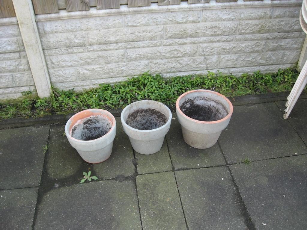 3 stuks bloempotten, Ophalen, Gebruikt, Rond, Tuin