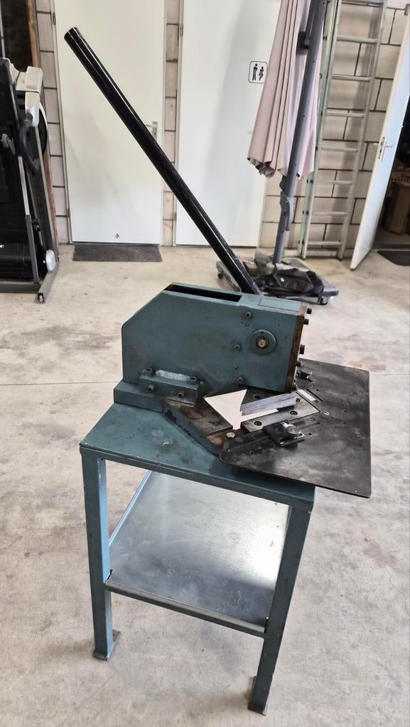 NLR Uithoeker 150/1.6 op stevige werkbank, Doe-het-zelf en Verbouw, Gereedschap | Overige machines, Gebruikt, Ophalen