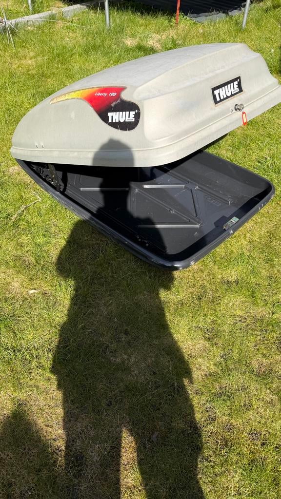 Thule dakkoffer inclusief gratis dakdragers, Ophalen, Gebruikt