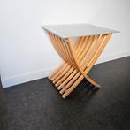 Ikea Ekeberg bijzettafel, Ophalen