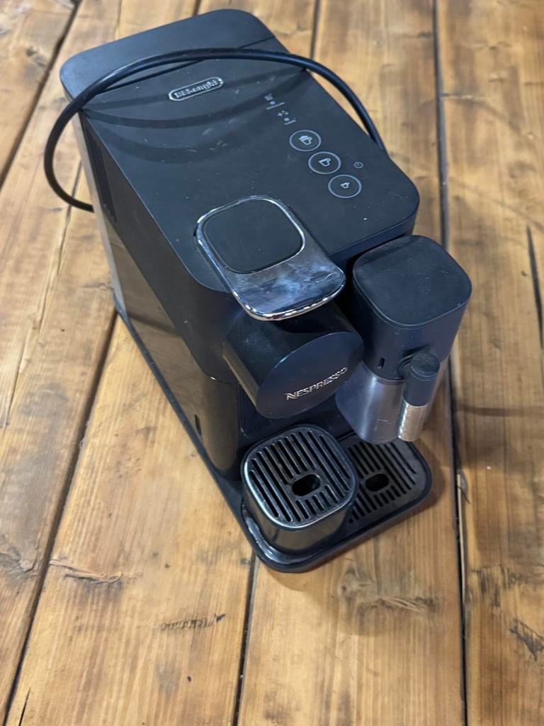 Nespresso De'Longhi koffiemachine, Ophalen, Gebruikt, Koffiemachine, 1 kopje