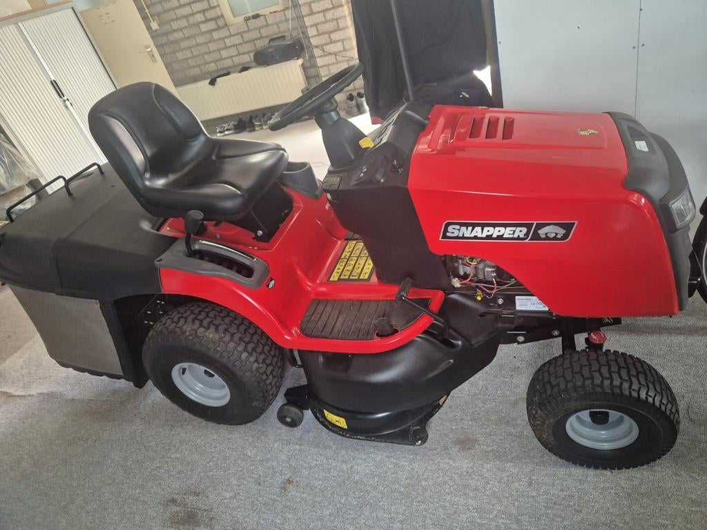 Snapper zitmaaier grasmaaier benzine, Ophalen of Verzenden