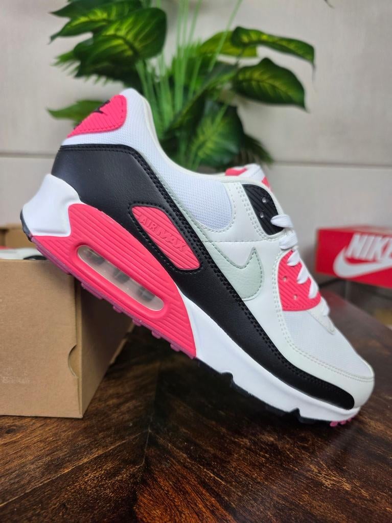 Nike Air Max 90 Aster Pink maat 44,5, Wit, Nike, Nieuw, Ophalen of Verzenden