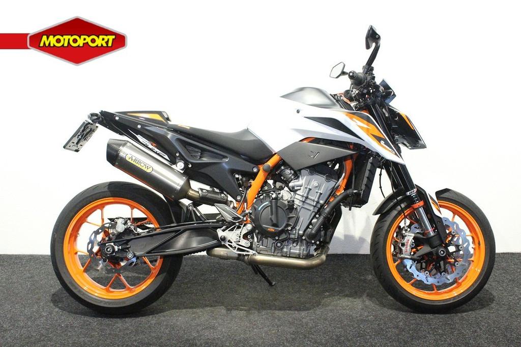 KTM 890 DUKE R (bj 2021), Bedrijf, Naked bike