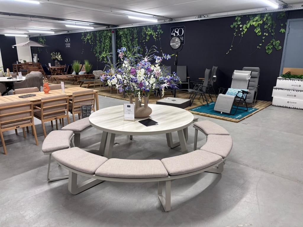 YOI TUINMEUBELEN Bij Lukkes Outdoor Wolvega Tuinsets, Tuin en Terras, Tuinsets en Loungesets, 4 zitplaatsen, Kunststof, Bank, Nieuw