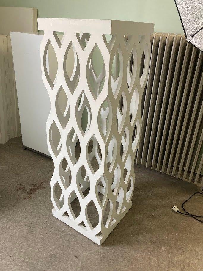 Bijzondere wit houten winkel/ etalage zuil/ pilaar, Ophalen, Gebruikt