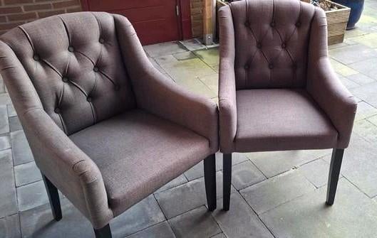 2 zeer nette eetkamer stoelen, Ophalen, Zo goed als nieuw