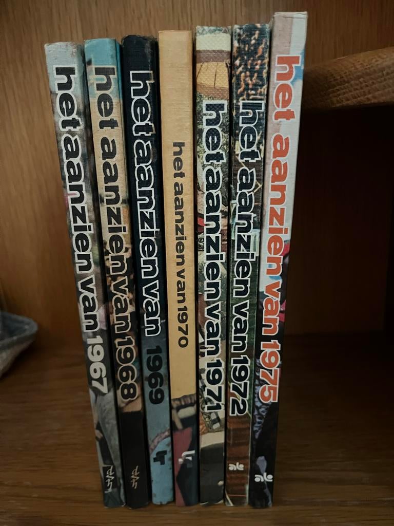 Boeken "het aanzien van ...." 1967 t/m 1975, Boeken, Ophalen, Zo goed als nieuw