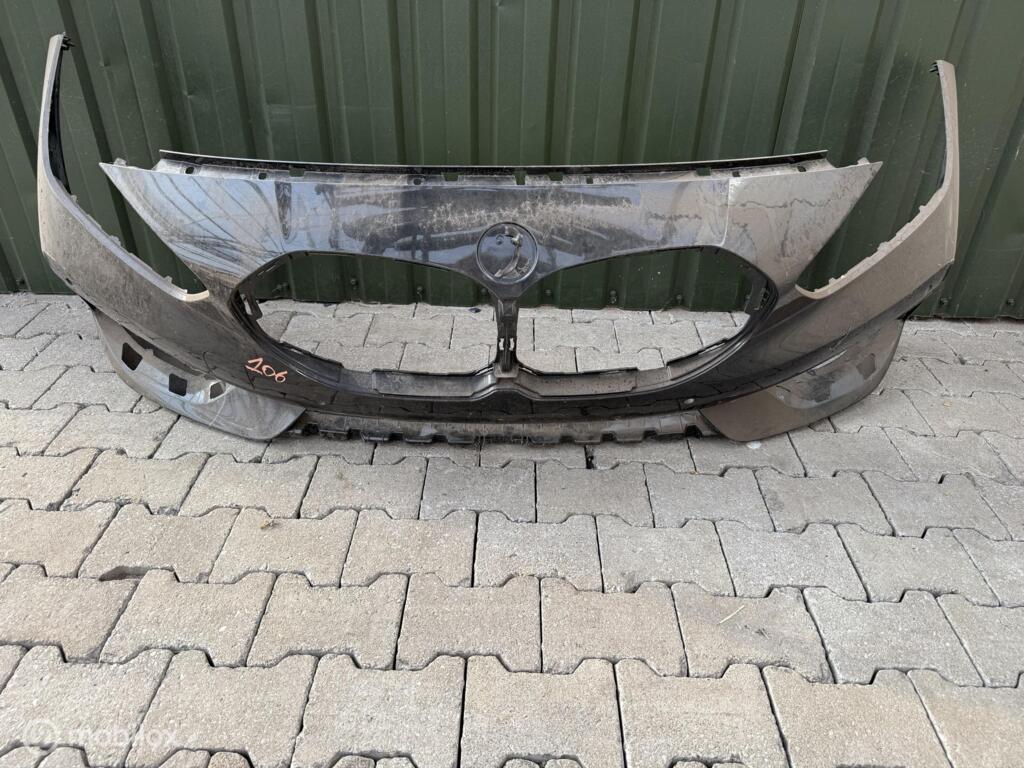 Voorbumper bmw 1 serie f40  51117459708 Origineel, Gebruikt, Voor, Ophalen of Verzenden, Bumper