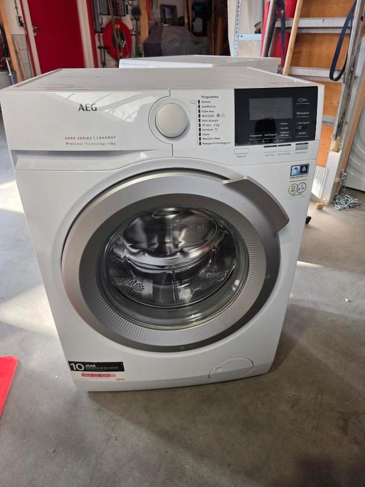 AEG Wasdroger T8DBG84W, Witgoed en Apparatuur, Wasmachines, Zo goed als nieuw, 85 tot 90 cm, 1200 tot 1600 toeren, Ophalen of Verzenden