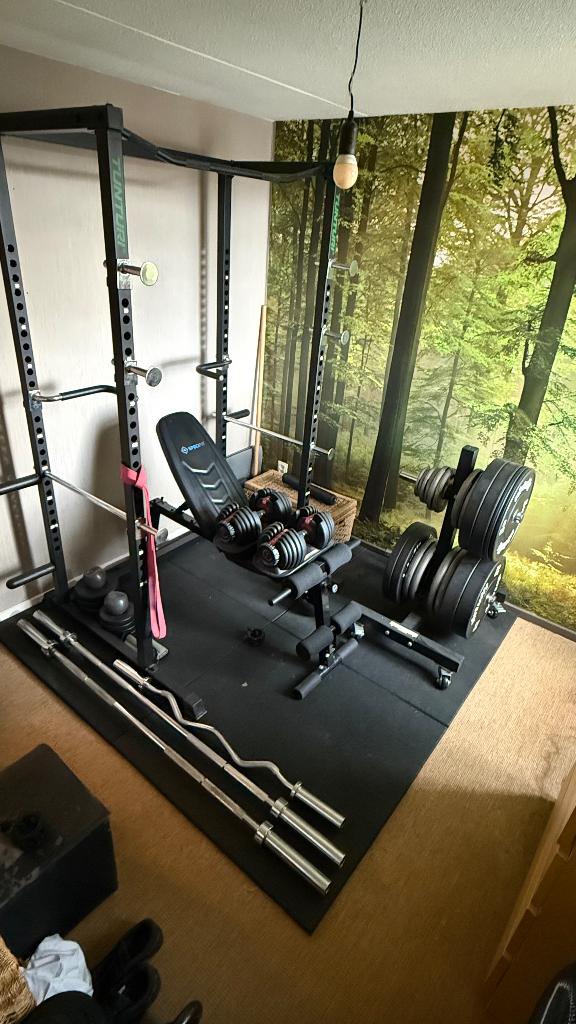 Complete homegym te koop – cardio & kracht (topkwaliteit), Ophalen, Benen, Gebruikt, Krachtstation