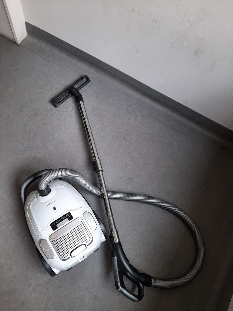 Inventum stofzuiger - Krachtig en betrouwbaar, Witgoed en Apparatuur, Gebruikt, Stofzuiger, Ophalen of Verzenden, Minder dan 1200 watt