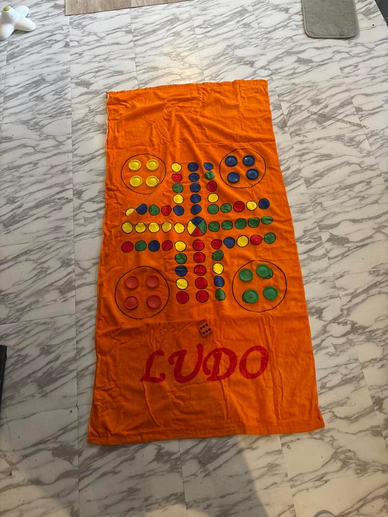 Levensgroot Mens Erger Je Niet - Ludo Spel, Drie of vier spelers, Ophalen, Gebruikt, Reisspel