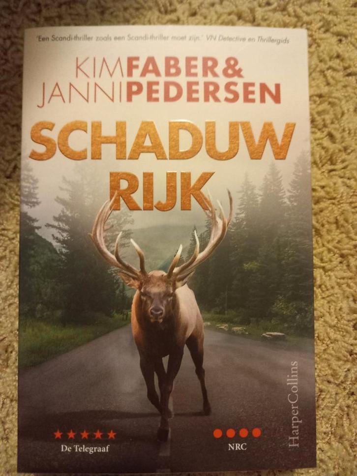 Kim Faber - Schaduwrijk, Boeken, Thrillers, Zo goed als nieuw, Ophalen of Verzenden