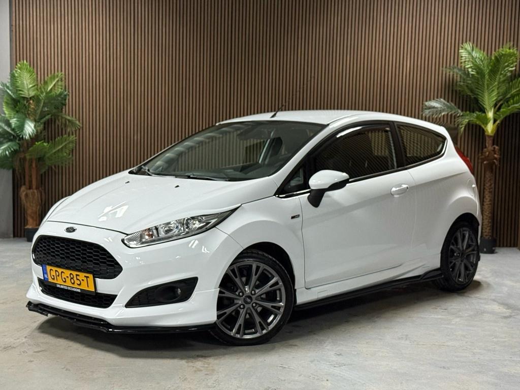 Ford Fiesta 1.0 EcoB. Sport (bj 2013), Euro 5, 125 pk, Gebruikt, Wit