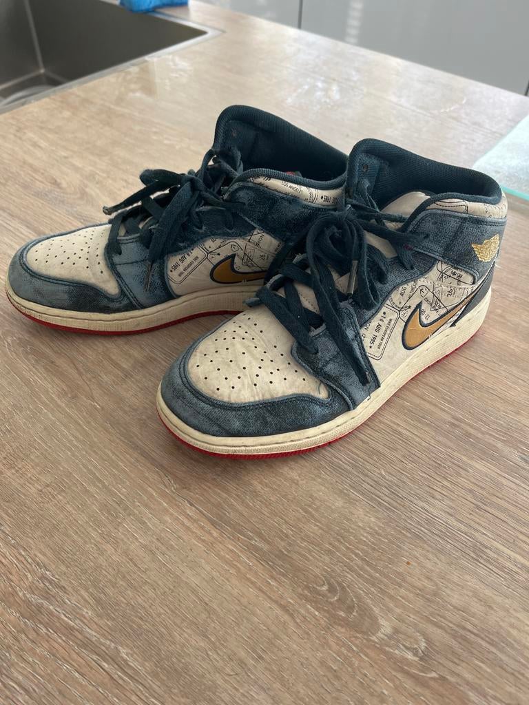 Nike Jordan sneakers maat 38,5, Kleding | Dames, Schoenen, Ophalen of Verzenden, Gedragen, Overige kleuren, Sneakers of Gympen