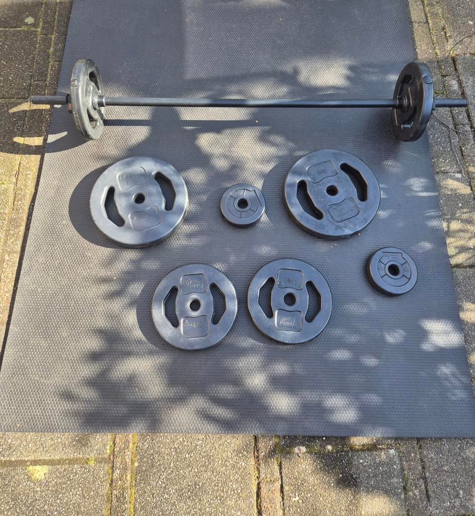 Bodypump set met halterstang en gewichten, Sport en Fitness, Ophalen, Gebruikt, Rug, Halterset