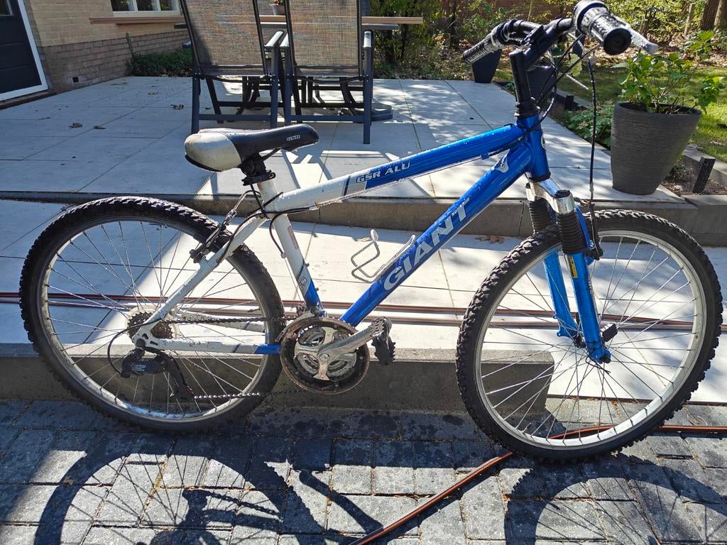 Giant Mountainbike - Nagekeken Remmen & Versnellingen, Fietsen en Brommers, Fietsen | Mountainbikes en ATB, Ophalen, Gebruikt