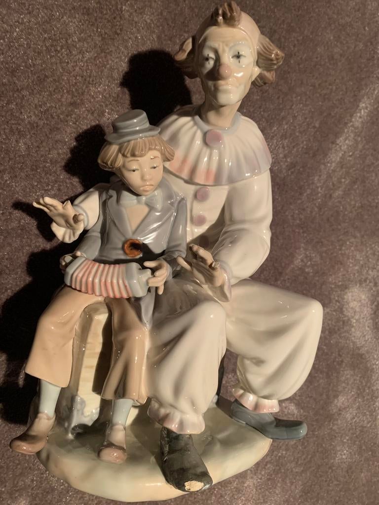 Vintage porceleinen Spaans beeldje - Lladro NAO clown 1992, Verzamelen, Ophalen of Verzenden, Zo goed als nieuw, Mens