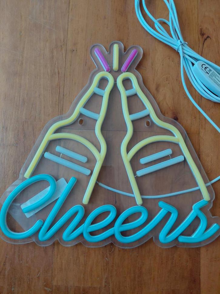 Neon Cheers lamp, Huis en Inrichting, Lampen | Overige, Nieuw, Ophalen