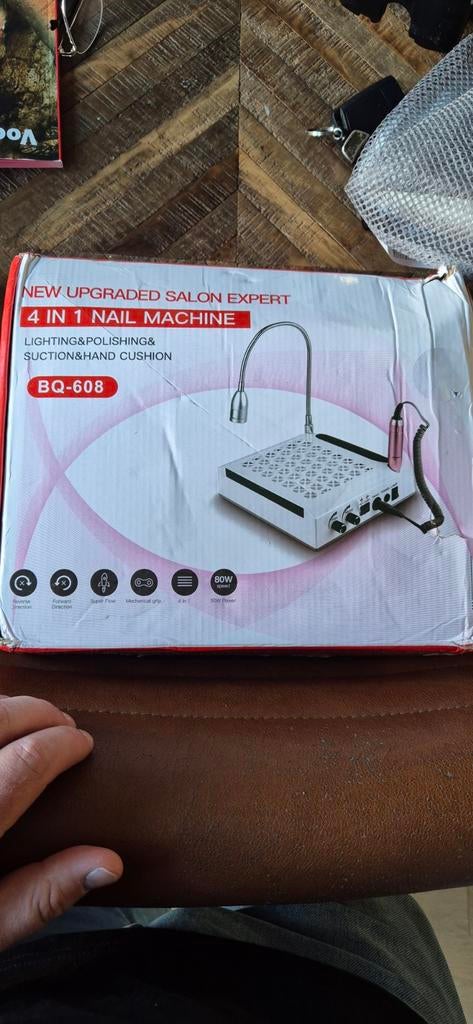 Professionele Nagel Stofafzuiger 80W – 4-in-1 met LED, Ophalen, Handen en Nagels