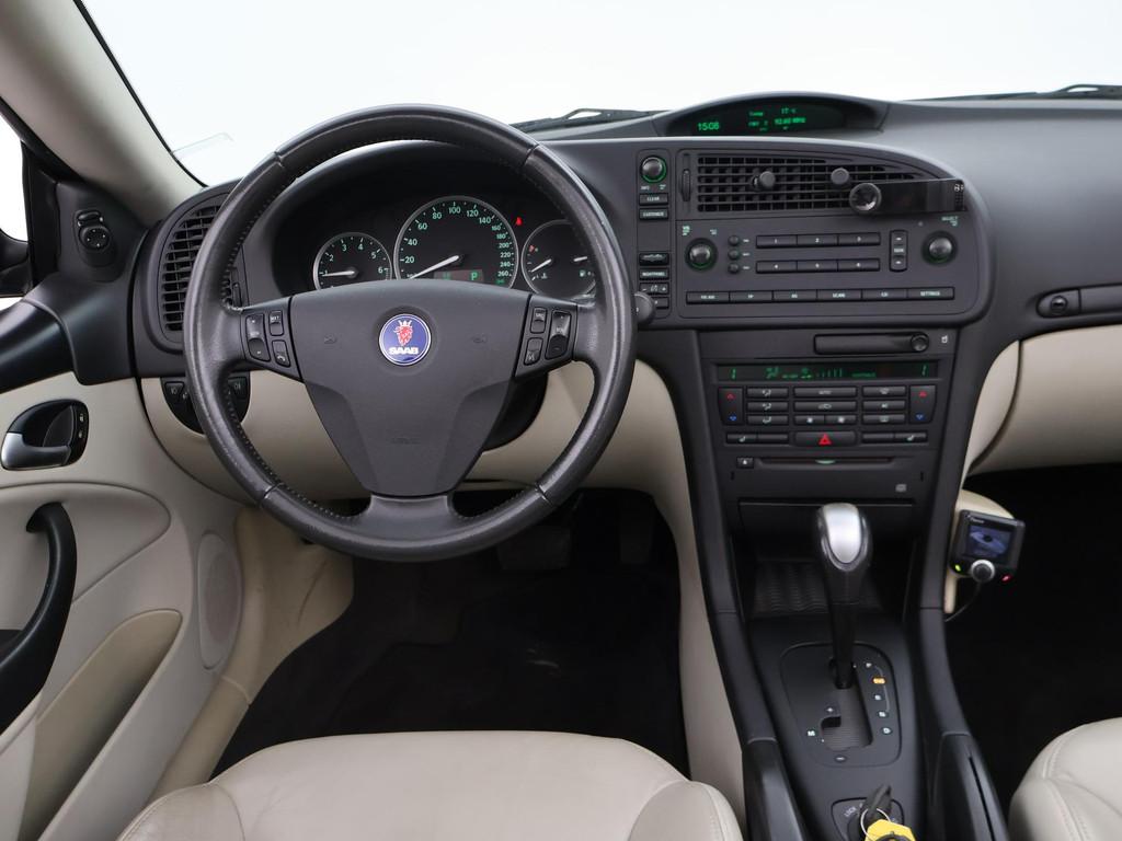 Saab 9-3 Cabrio 1.8t AUT. ORIGINEEL NEDERLANDS + NIEUWE KAP, Auto's, Saab, 1998 cc, Gebruikt, 4 cilinders, 4 stoelen