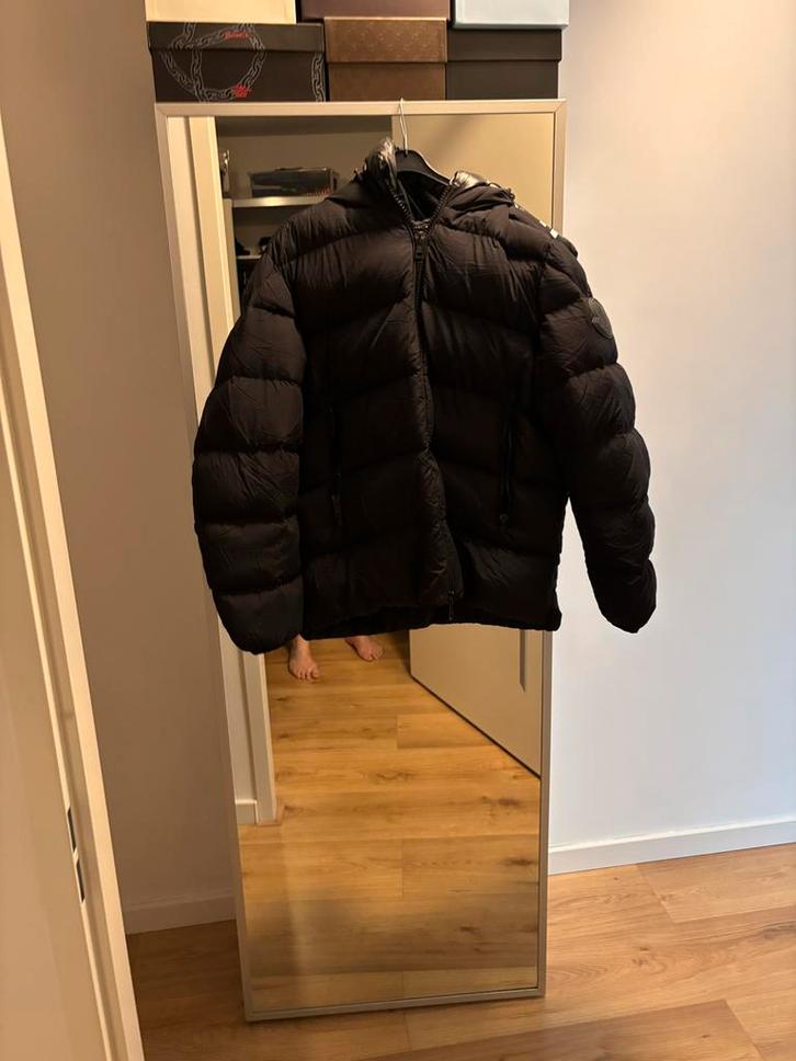 Moncler jas maat 7 - Zwarte winterjas, Kleding | Heren, Jassen | Winter, Zo goed als nieuw, Overige maten, Zwart, Ophalen of Verzenden