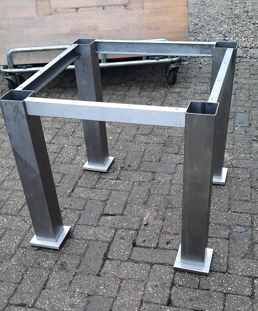 RVS Tafelonderstellen / Tafelpoten, Ophalen, Tafelpoot, Minder dan 50 cm, Gebruikt
