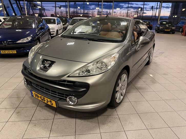 Peugeot 207 CC 1.6 VTi Féline (bj 2008, automaat), Auto's, Peugeot, Bedrijf, Te koop, ABS, Airbags, Airconditioning, Alarm, Boordcomputer