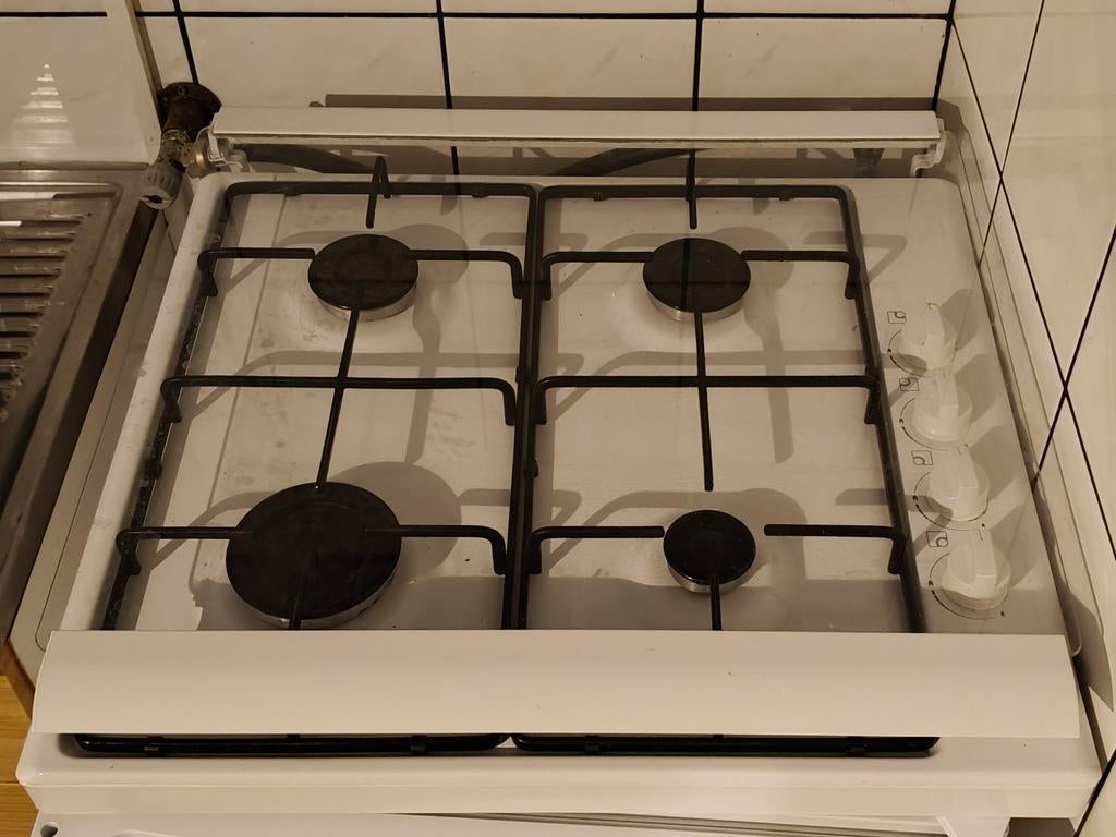 Beko gasstel met glazen dekplaat, Witgoed en Apparatuur, Fornuizen, Ophalen, Gebruikt, Minder dan 85 cm, 4 kookzones