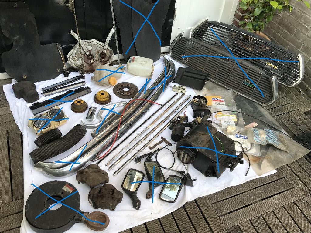 Diversen Classis Mini onderdelen - tegen elk aannemelijk bod, Auto-onderdelen, Ophalen of Verzenden, Mini