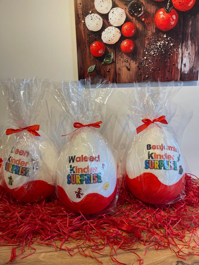 Gepersonaliseerd XXL Verrassingsei met Kinder Chocolade, Ophalen of Verzenden, Nieuw, Overige typen