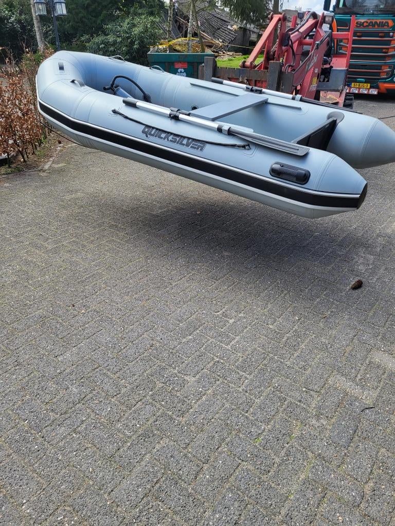 Quicksilver bootje met 15pk Mercury kortstaart 2 takt, Watersport en Boten, Ophalen, Quicksilver, Zo goed als nieuw, Benzine
