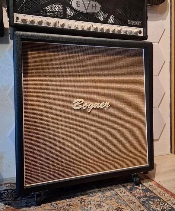 Bogner 412 straight (Celestion Vintage v30), Muziek en Instrumenten, Versterkers | Bas en Gitaar, Zo goed als nieuw, Ophalen