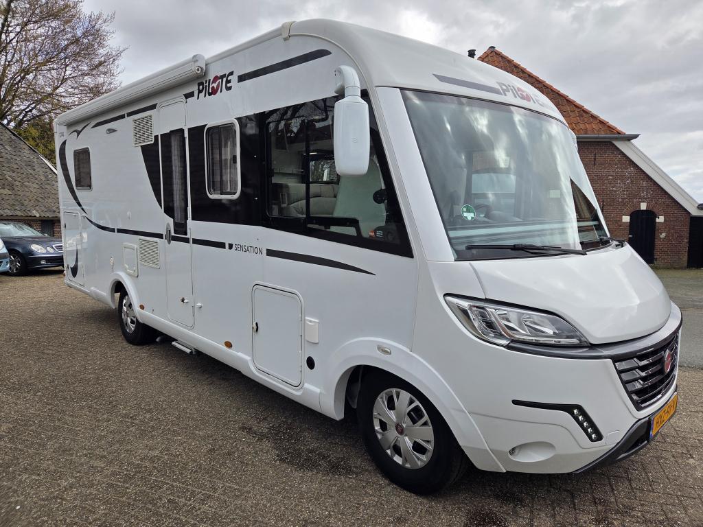 Pilote Sensation P740 Queensbed 2018 (bj 2018), Integraal, Fiat, Pilote, 7 tot 8 meter
