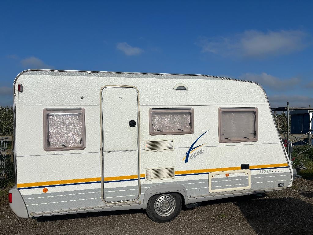 Bürstner 390 TN Fun, Mover, XL voort+luifel, lichtgewicht, Caravans en Kamperen, Caravans, 750 - 1000 kg, Particulier, Tot en met 4