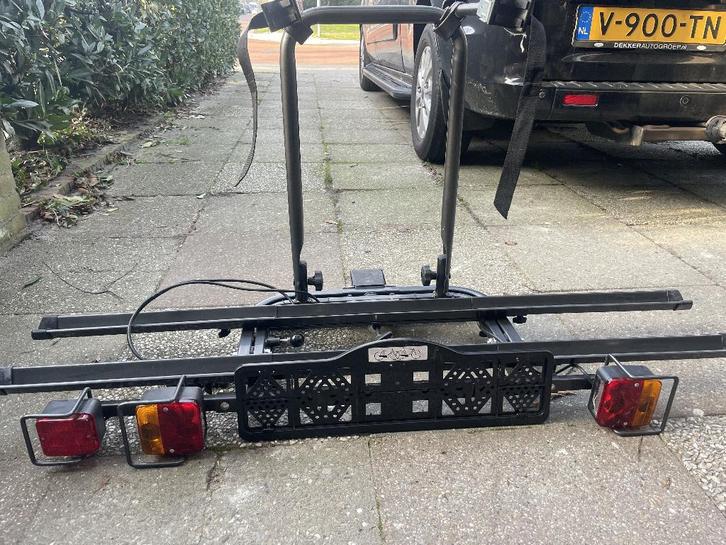 Fietsendrager voor 2 fietsen max 50 kg, Auto diversen, Fietsendragers, Zo goed als nieuw, Trekhaakdrager, 2 fietsen, Brede banden