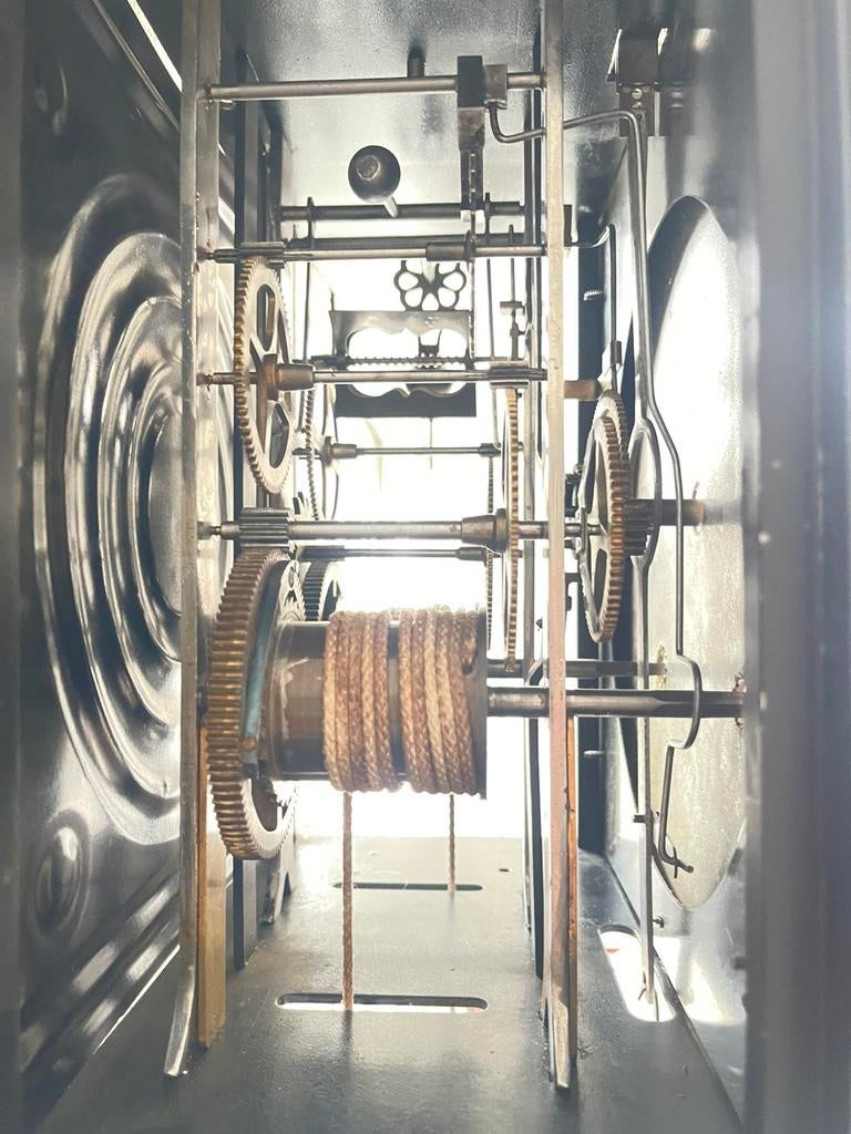 Comtoise. Compleet. Loopt en slaat baar behoren.., Ophalen of Verzenden