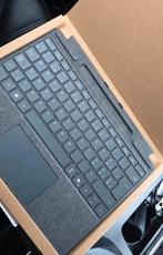 Origineel Microsft Surface pro signature keyboard met doos !, Ophalen of Verzenden