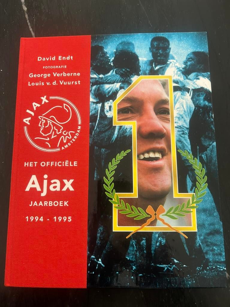 AJAX het officiële AJAX jaarboek 1994-1995, Ophalen of Verzenden, Zo goed als nieuw, Ajax, Boek of Tijdschrift