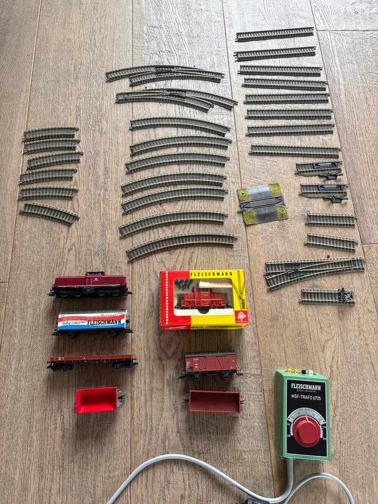 Fleischmann H0 treinset met rails en wagons, Hobby en Vrije tijd, Wisselstroom, Fleischmann, Ophalen of Verzenden, Analoog