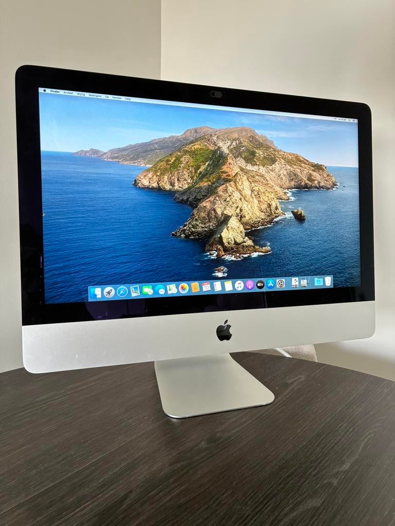 iMac 21,5 inch, Computers en Software, Apple Desktops, Ophalen, 2 tot 3 Ghz, SSD, IMac