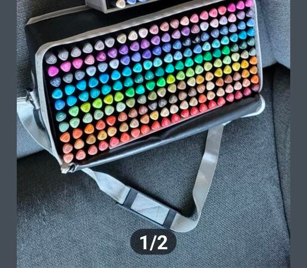 200 Decotime alcohol markers set - 200 stuks in tas, Hobby en Vrije tijd, Ophalen of Verzenden, Zo goed als nieuw, Potlood of Stift