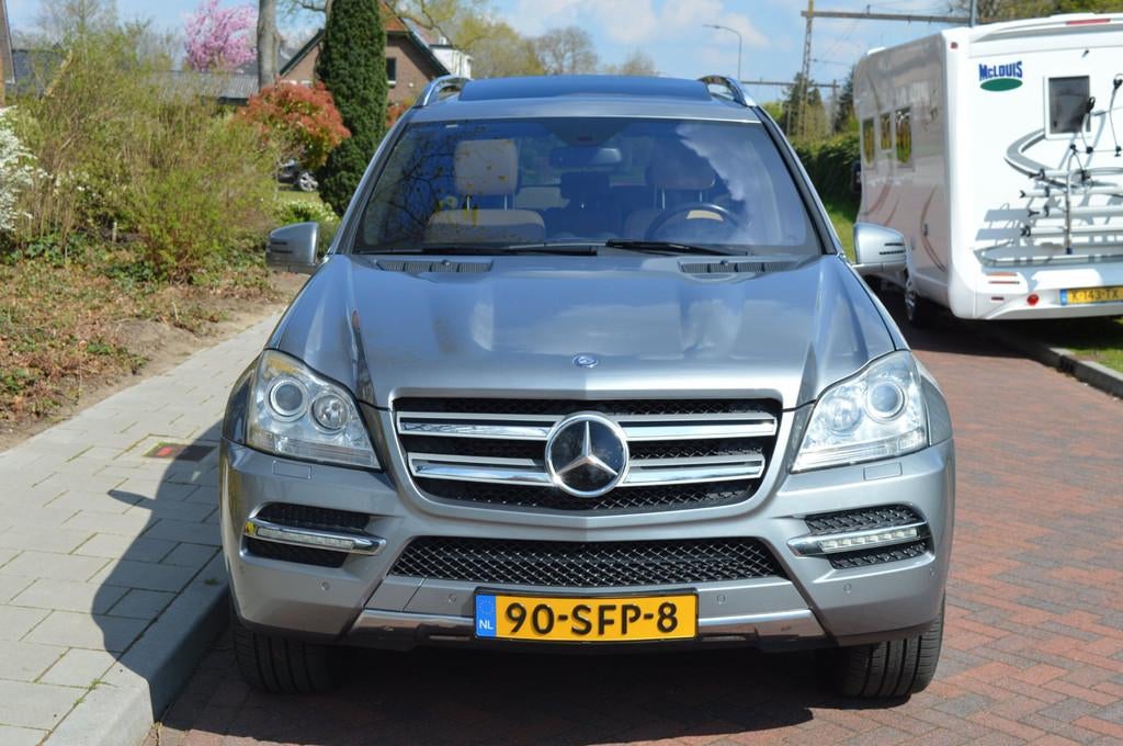 Mercedes-Benz GL-klasse 350 CDI Org NL/NAP/7-persoons/2 x sc, Auto's, Mercedes-Benz, Automaat, Euro 5, Beige, 2987 cc